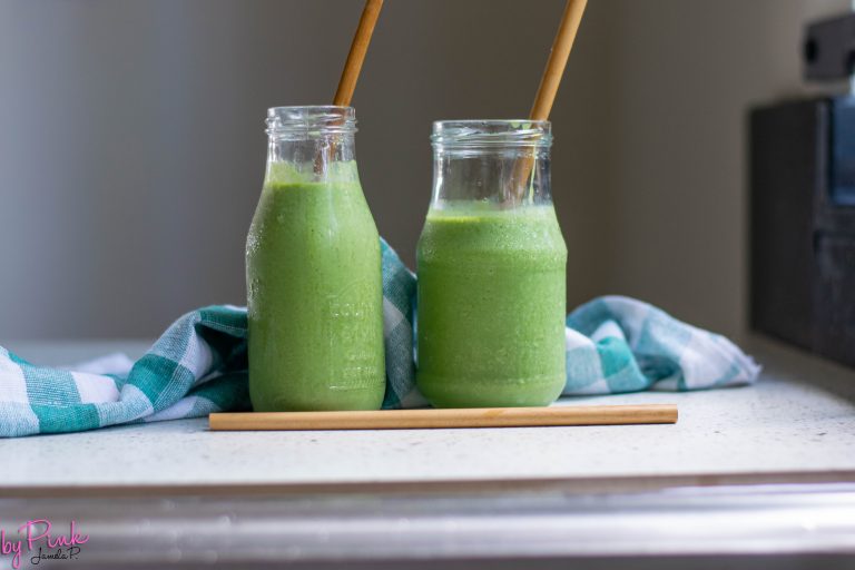 green breakfast smoothies with straws