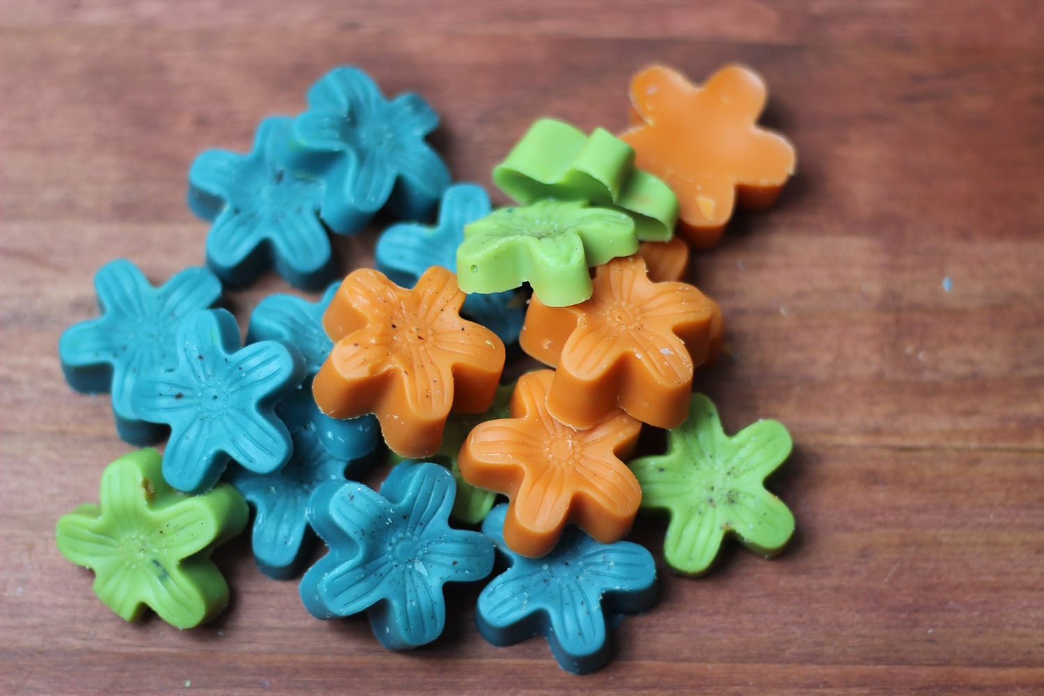 How to make wax melts in 6 easy steps