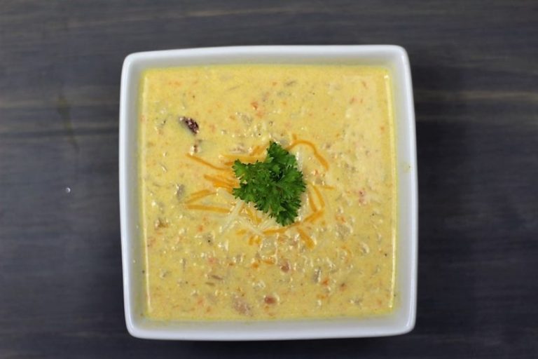 Instant Pot Low Carb Loaded Cauliflower Soup
