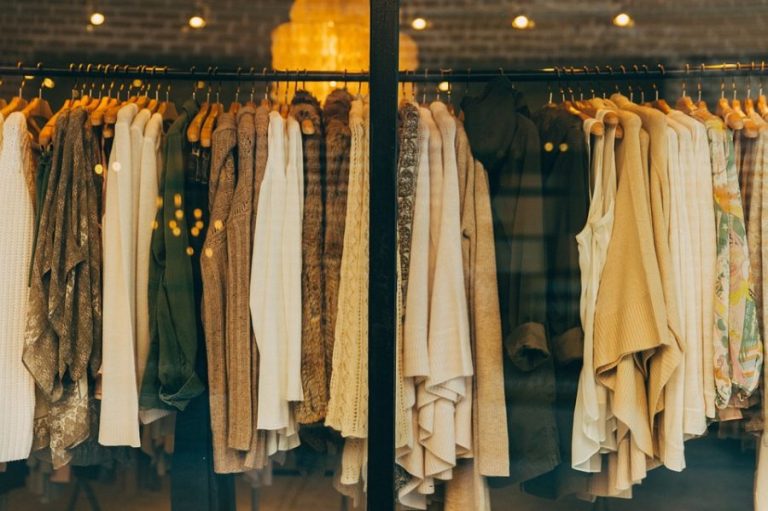 Stop! Don’t Go Clothes Shopping Until You’ve Read This