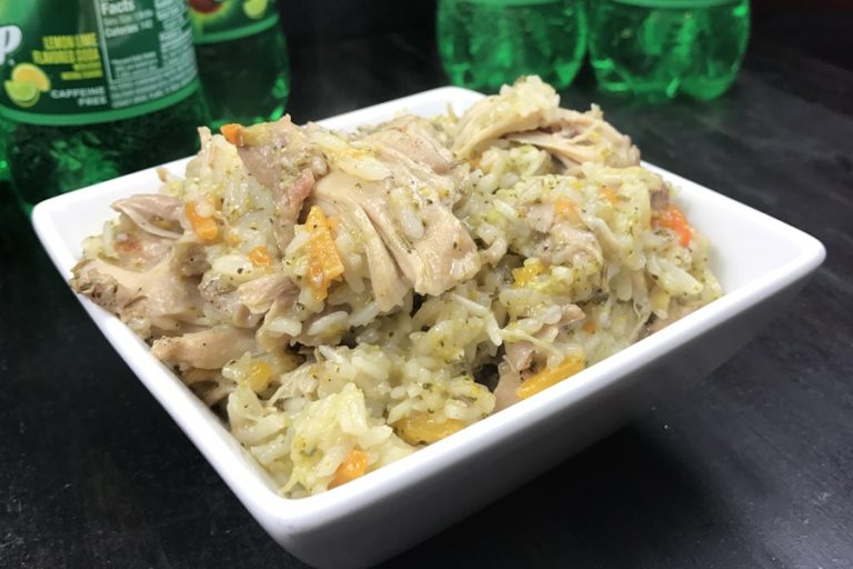 Instant Pot Creamy 7-Up Chicken, Rice, and Veggies