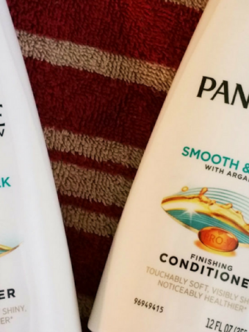 Co-Washing With Pantene Smooth & Sleek Conditioner