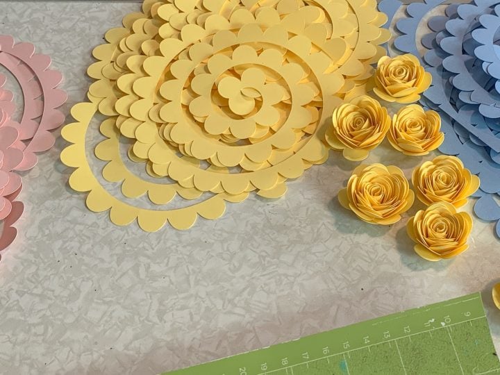 Download How To Make A Paper Rose Free Rolled Flower Template