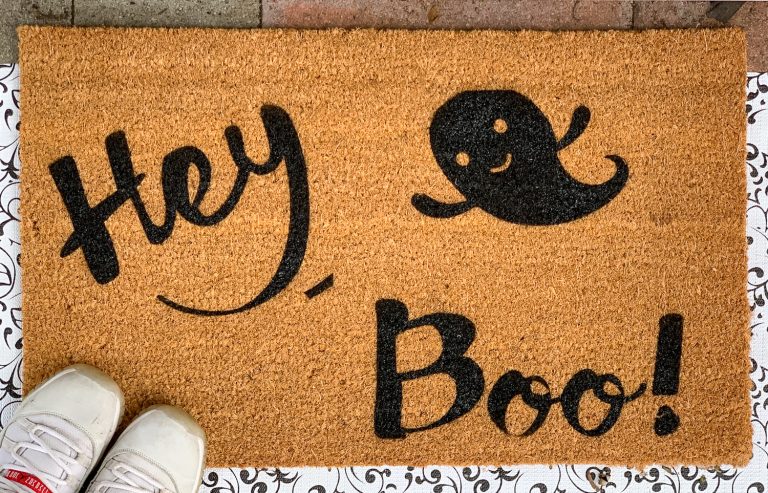 DIY Cricut Halloween Doormat