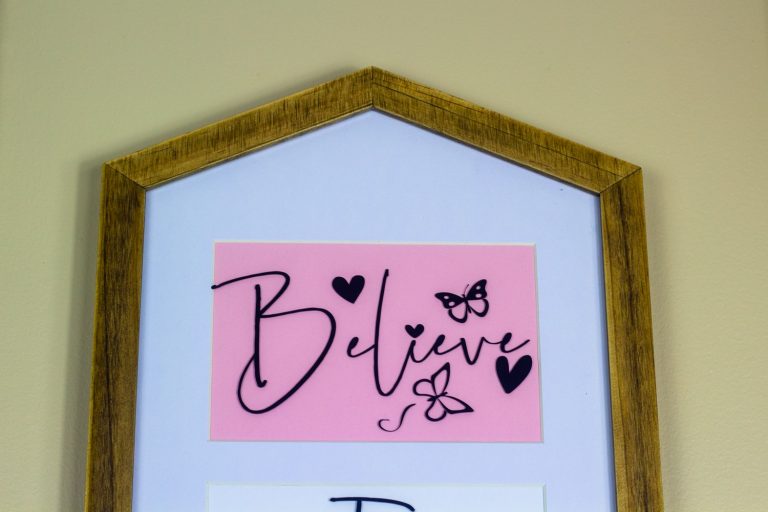 Cricut DIY Wall Decor with Free SVG