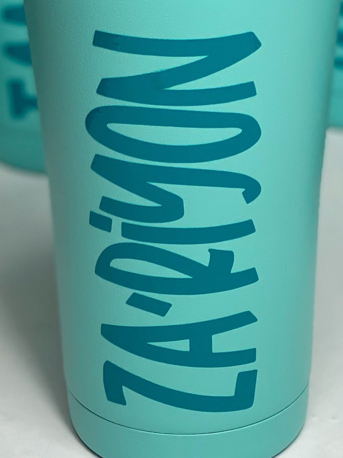 How To Make Personalized Coffee Cups With Adhesive Vinyl ⋆ by Pink