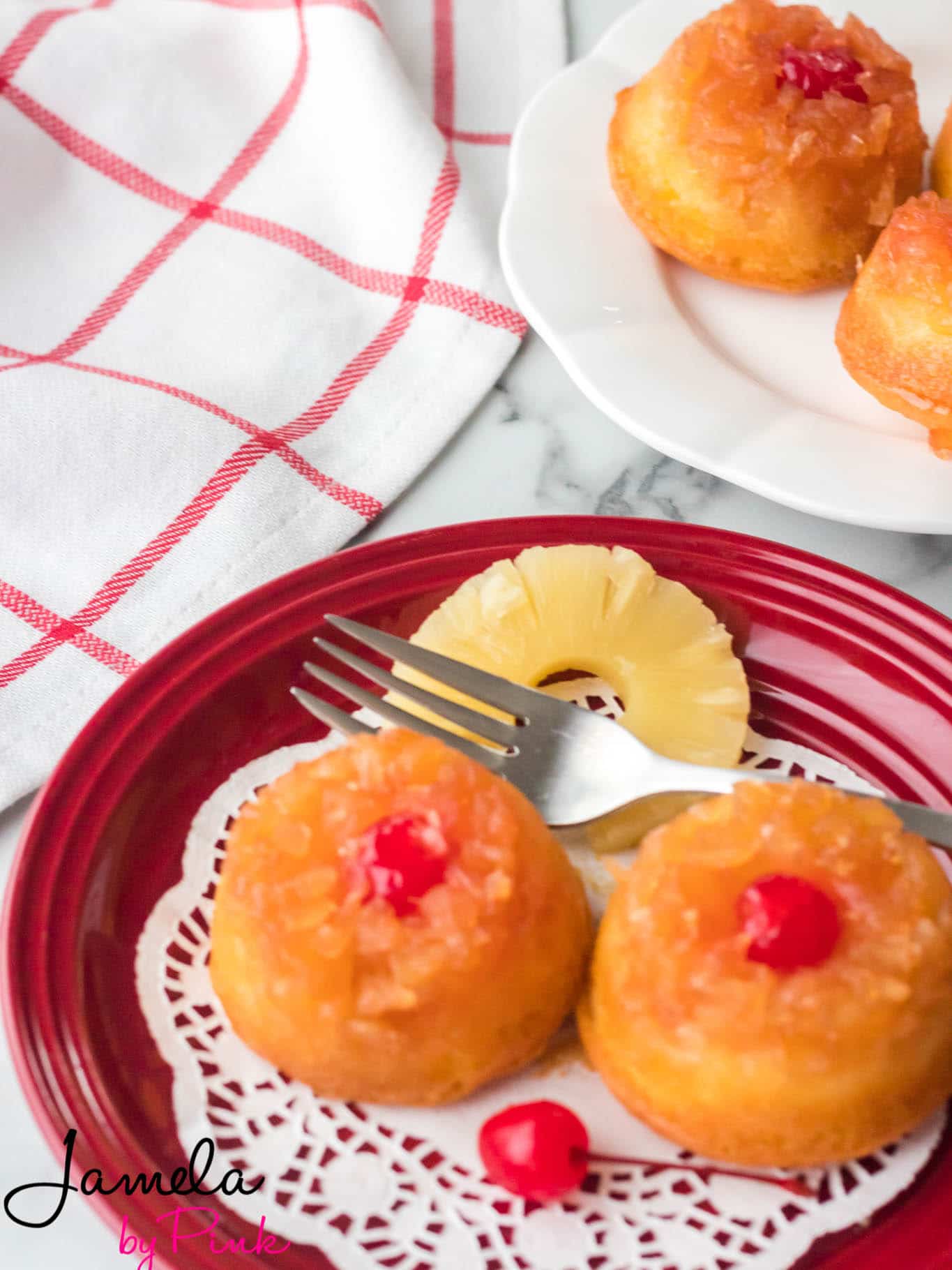 Best Mini Pineapple Upside-Down Cakes Recipe - How to Make Mini