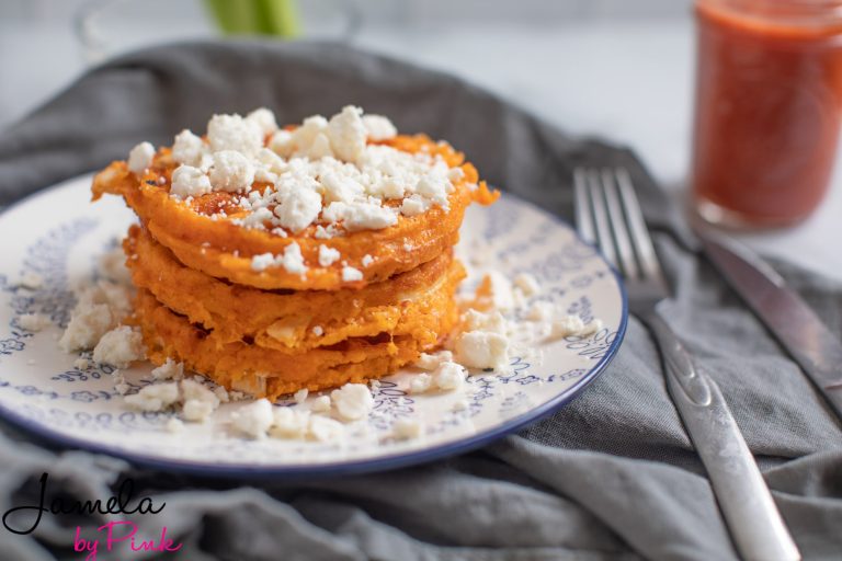 Delicious Buffalo Chicken Chaffle Recipe