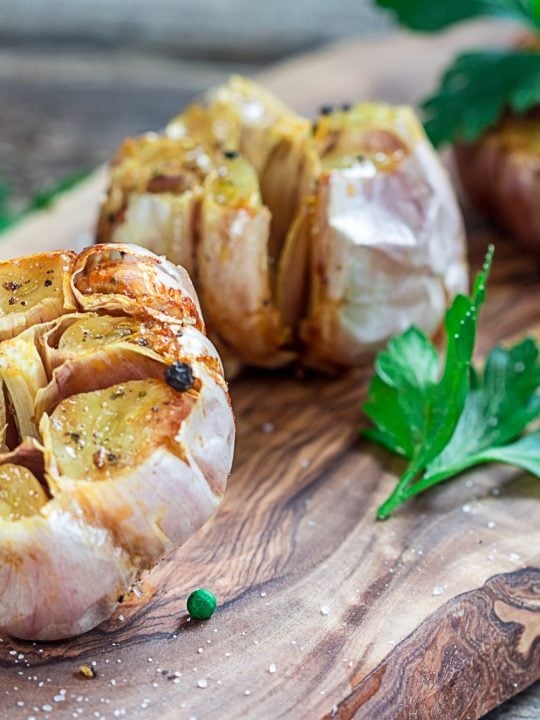 How To Make Roasted Garlic In The Air Fryer