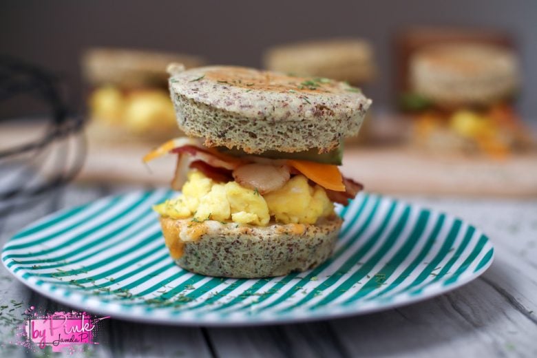 Keto Chaffle Breakfast Sandwich with Bacon and Egg - Green and Keto