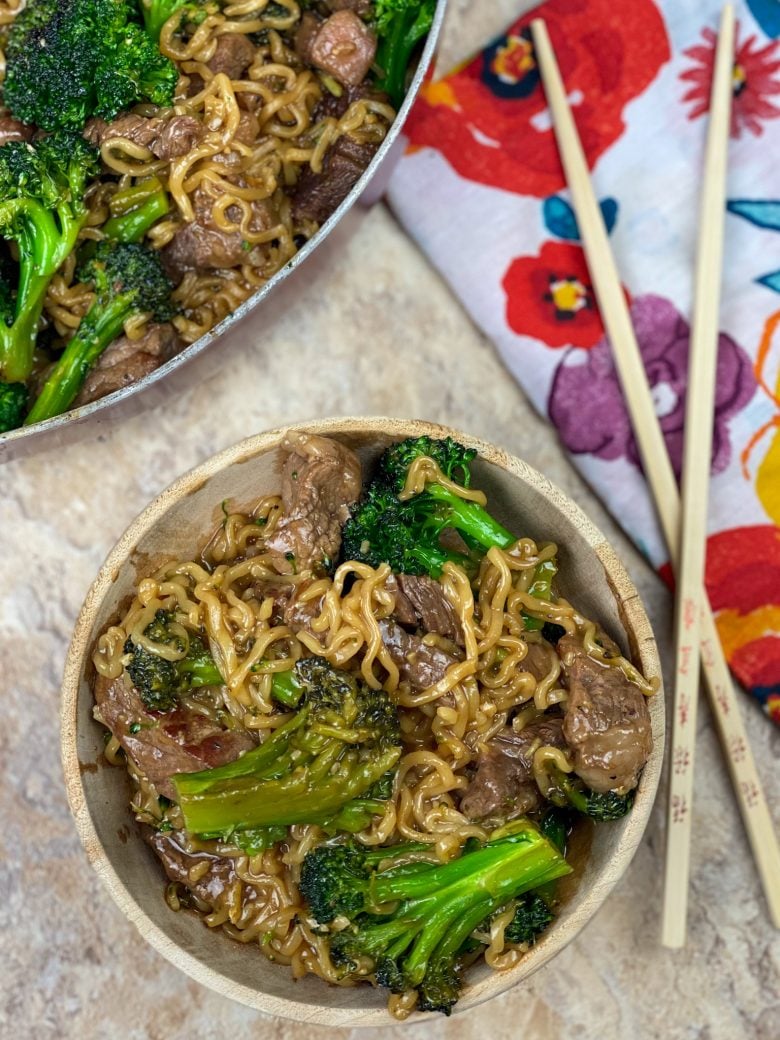 Beef Ramen Stir Fry Recipe ⋆ by Pink