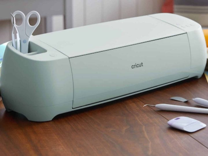 Cricut Explore Air 2 vs Cricut Explore 3 Specs and Feature, by  Ellenwhitley